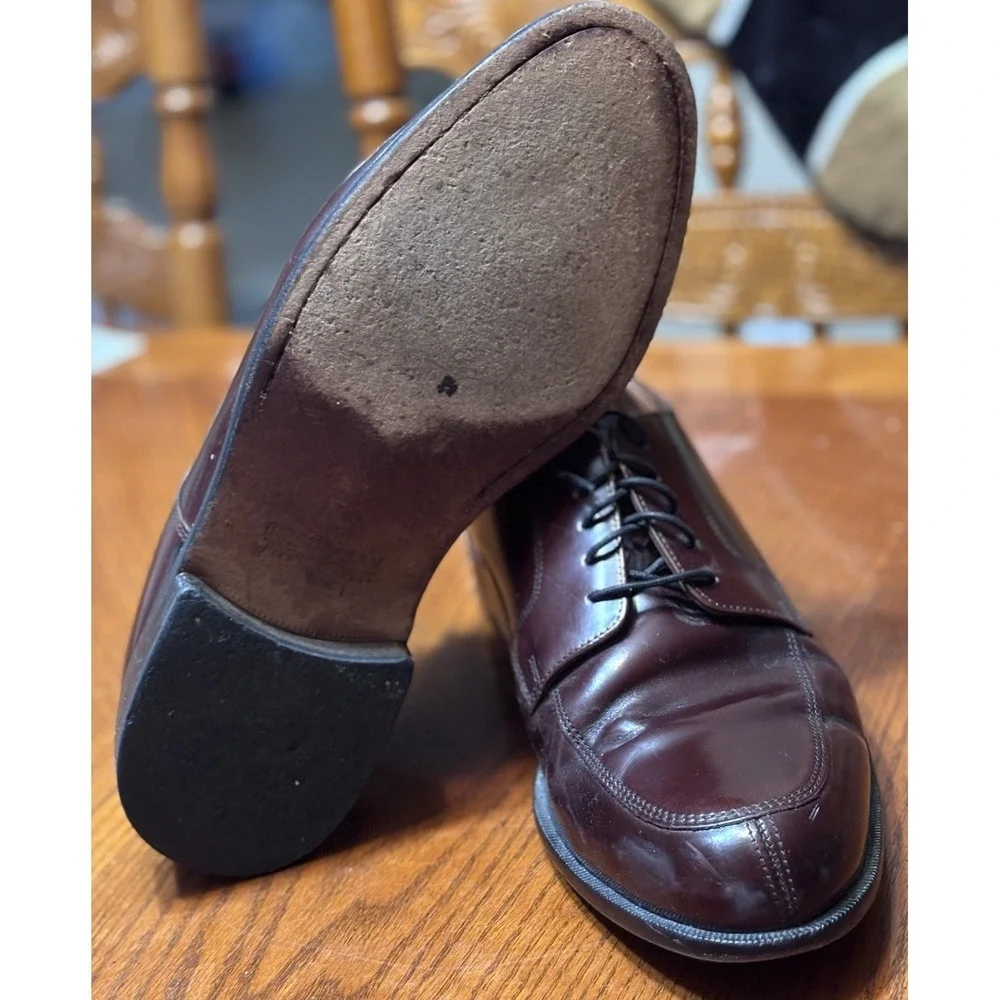 Bostonian Classics Men's 9.5 W Burgundy Leather Apron Toe Derby‎ Dress Shoes